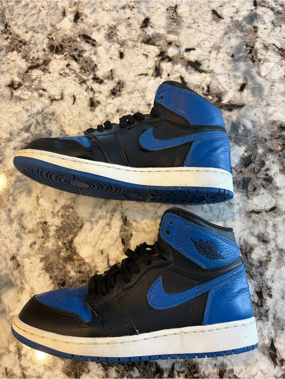 Jordan 1 Retro High OG ‘Royal’ Kids High-Top Sneakers in Black and Blue